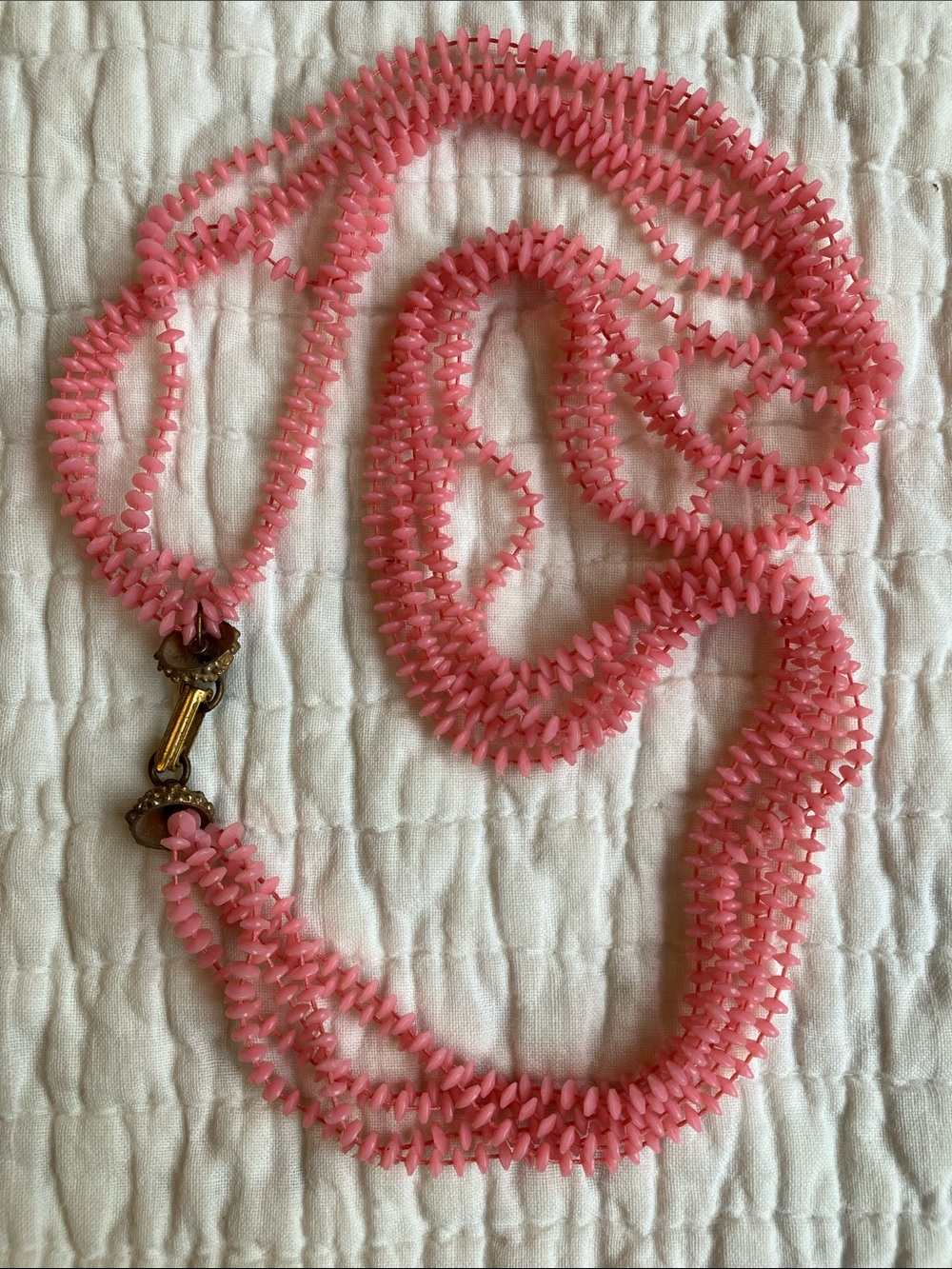 Vintage multi-colored beaded necklace and earrings set, pastel necklaces - Picture 8 of 8